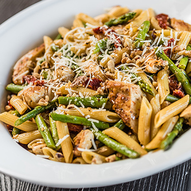 Asparagus and Chicken Penne Pasta with Lemon Butter Sauce